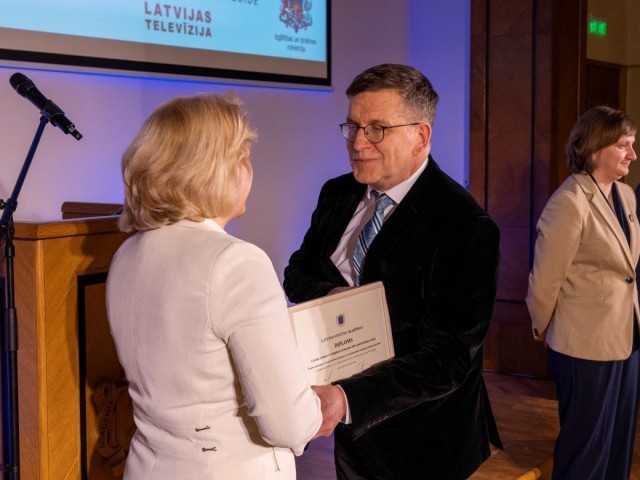 SASNIEGUMS: Latvijas Zinātņu akadēmija un Izglītības un zinātnes ministrija godina nozīmīgākos Latvijas zinātnes sasniegumus 2024. gadā